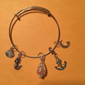 Beach Life Inspired PEARL bracelet! handmade